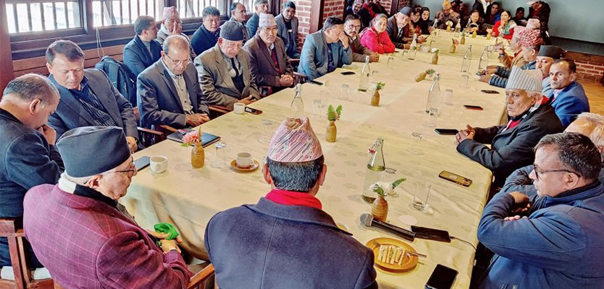 संसदीय दलको नेतामा उम्मेदवारी दिने अडानबाट किन पछि हटे शेखर ?
